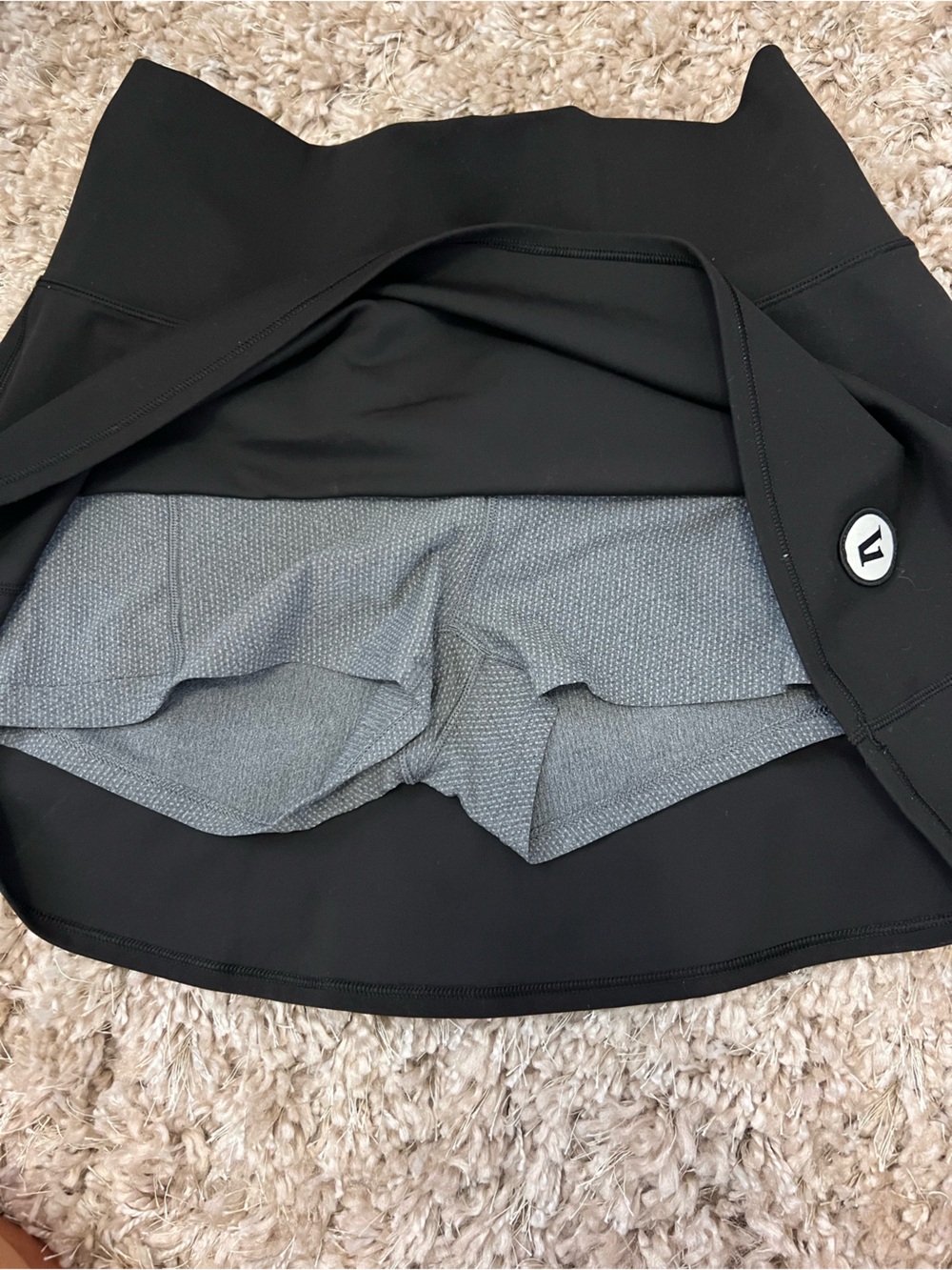 Vuori skirt size small